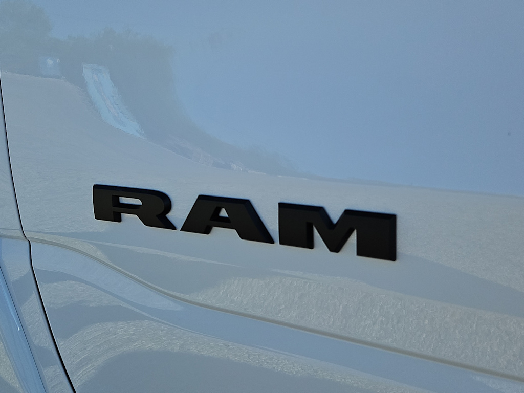 Thumbnail: 2026 RAM 1500 - 6