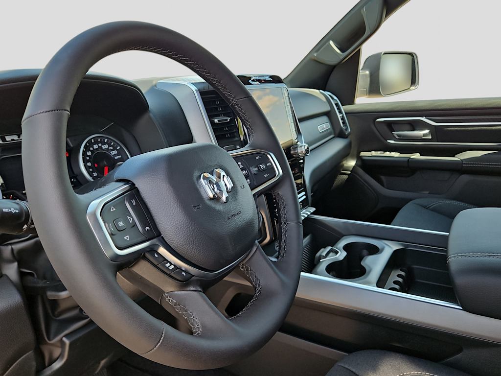 Thumbnail: 2026 RAM 1500 - 2