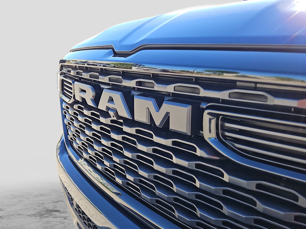 Thumbnail: 2026 RAM 1500 - 7