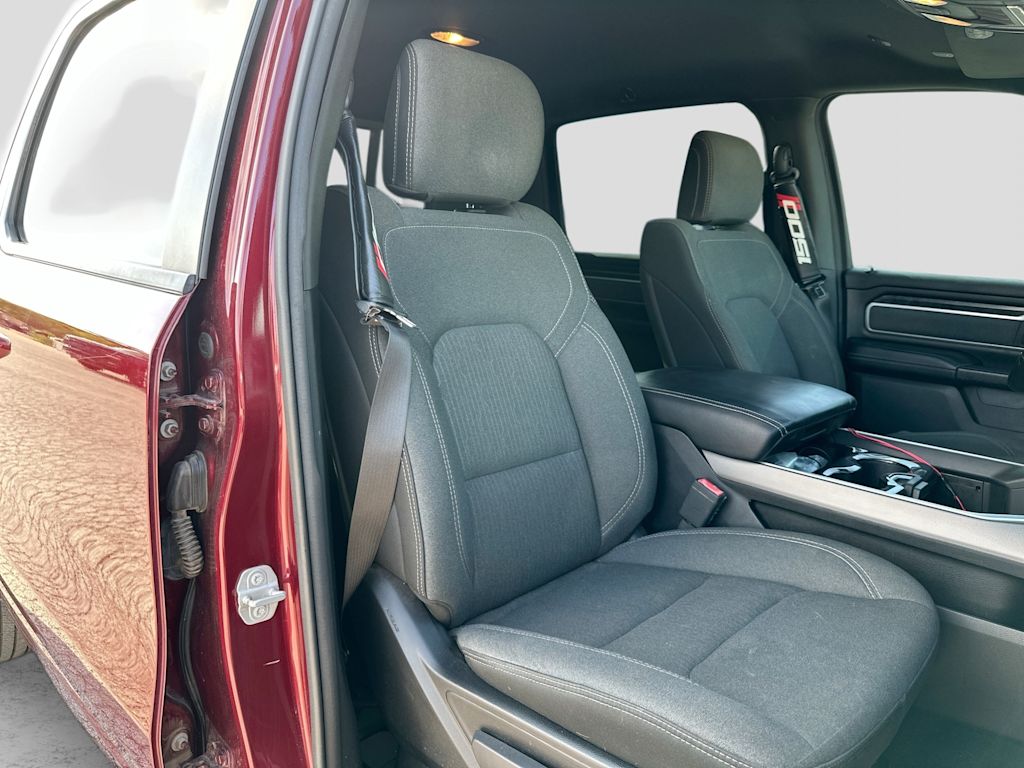 Thumbnail: 2021 RAM 1500 - 28