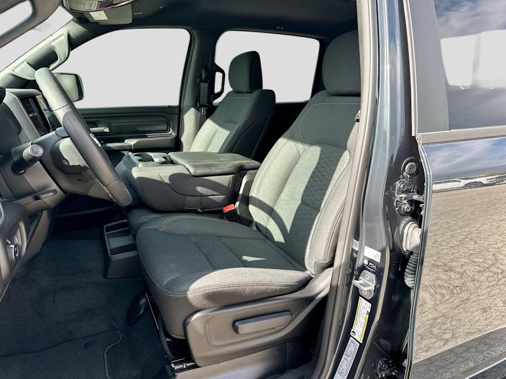 Thumbnail: 2026 RAM 1500 - 10