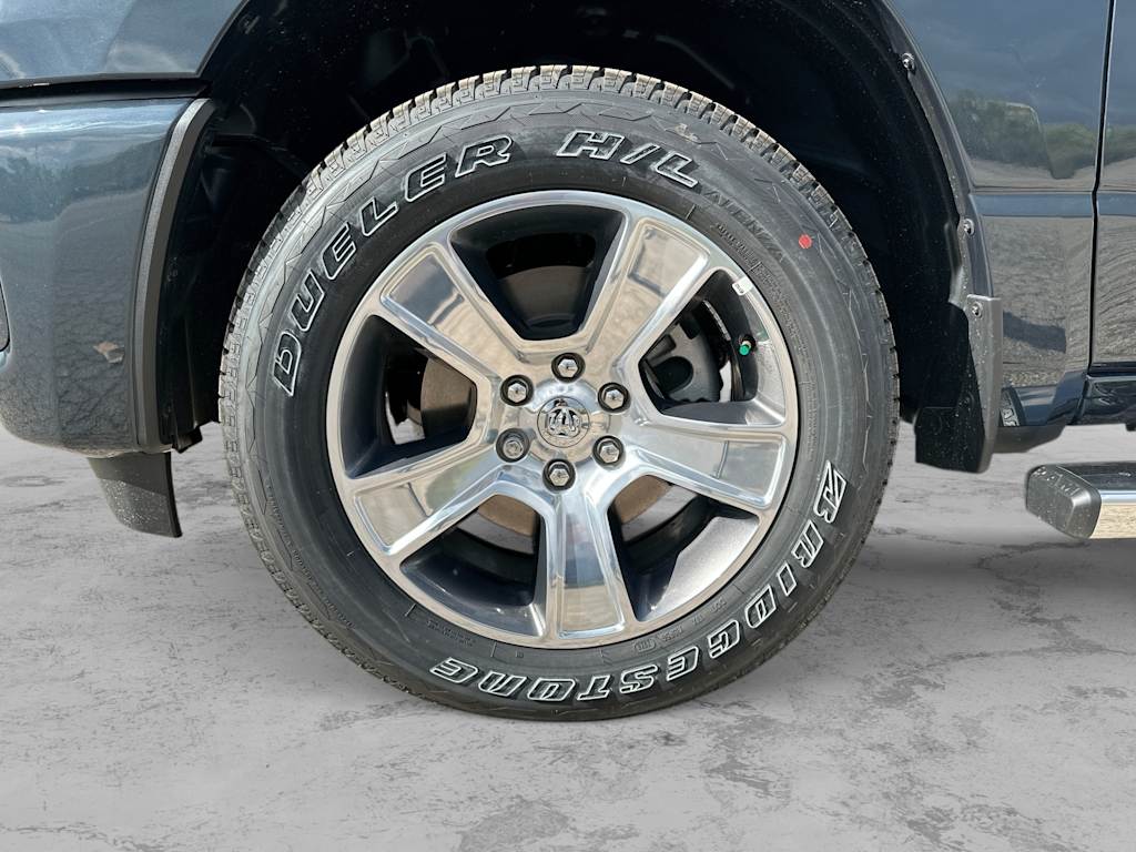 Thumbnail: 2026 RAM 1500 - 6