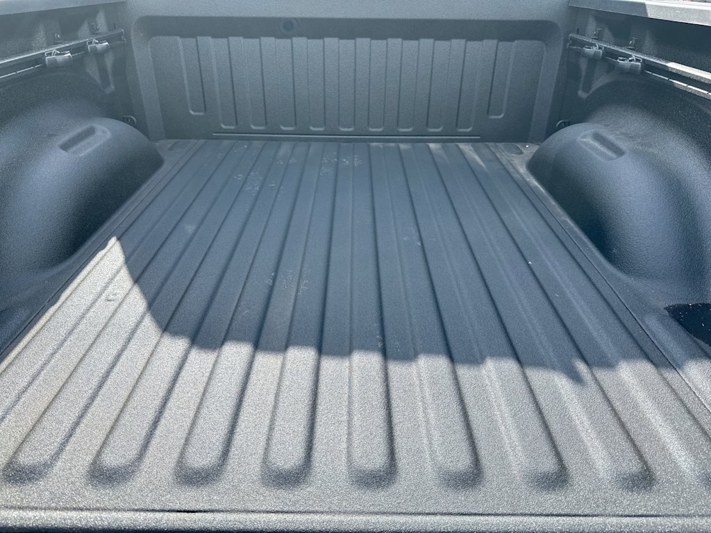 Thumbnail: 2026 RAM 1500 - 14