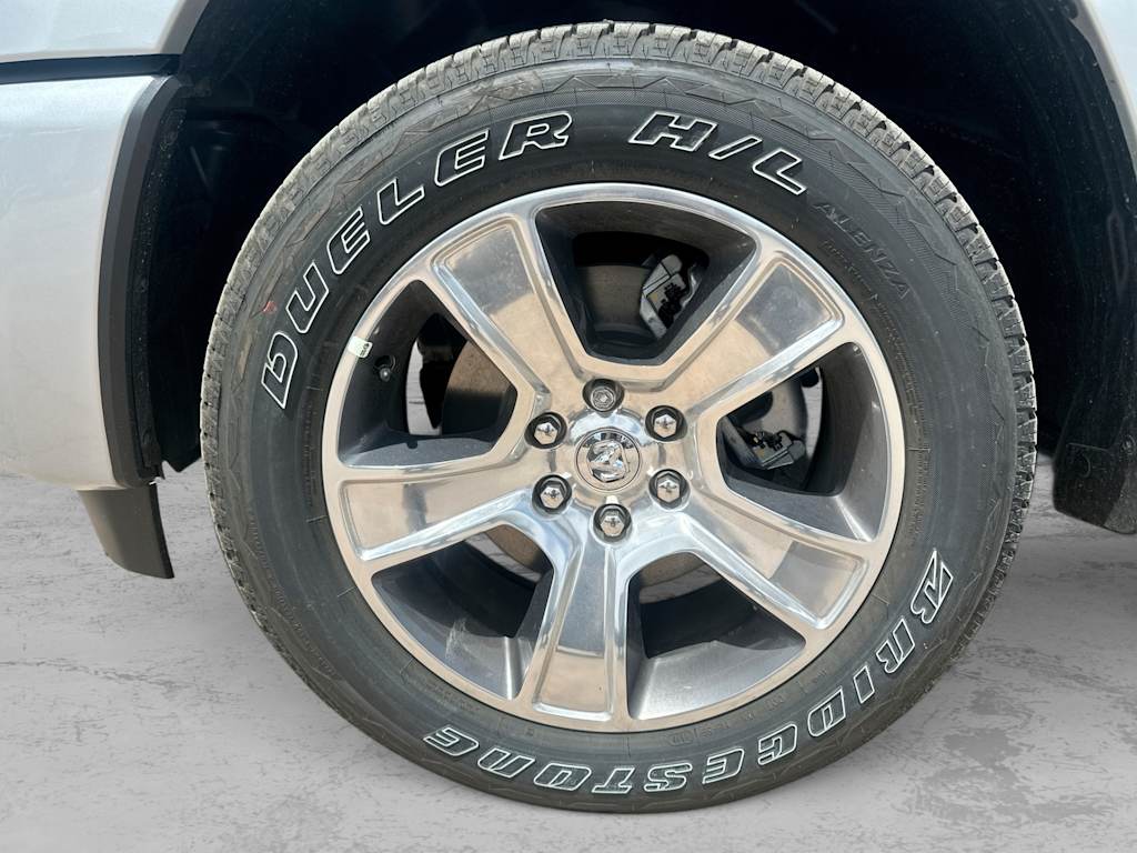 Thumbnail: 2026 RAM 1500 - 6