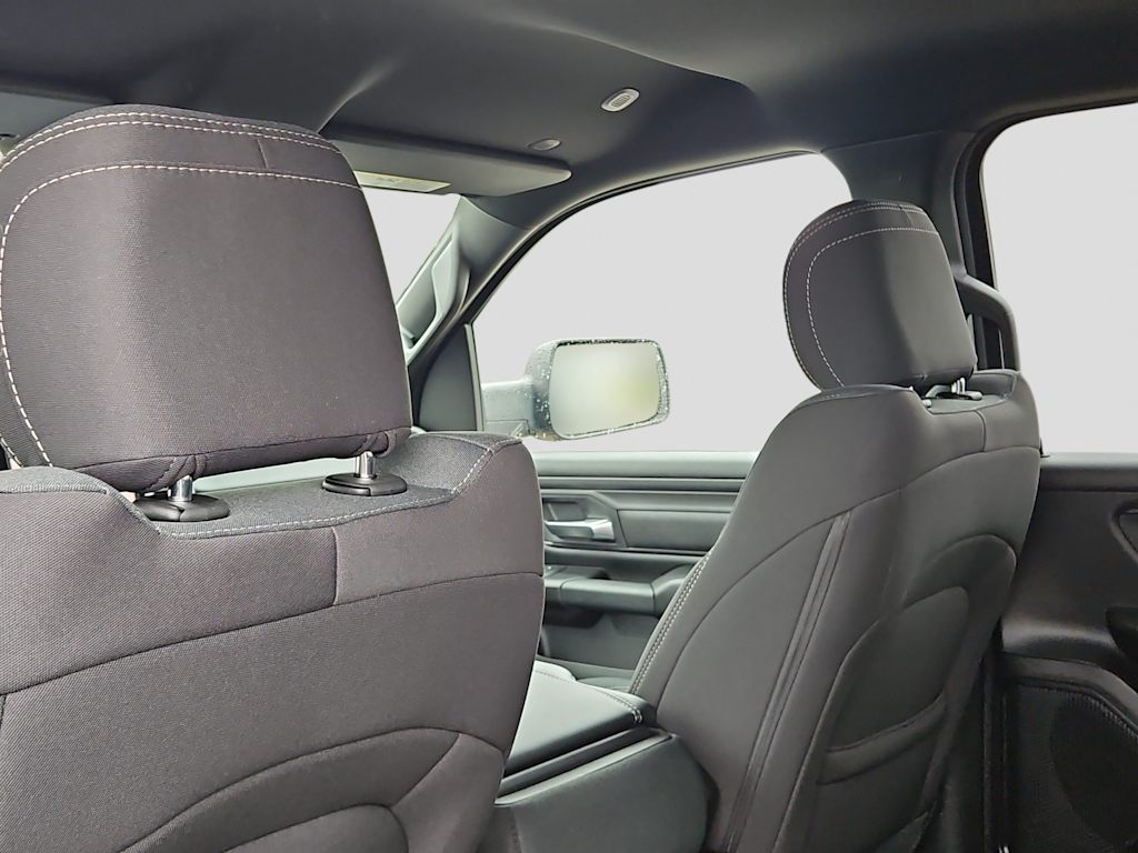 Thumbnail: 2026 RAM 1500 - 9