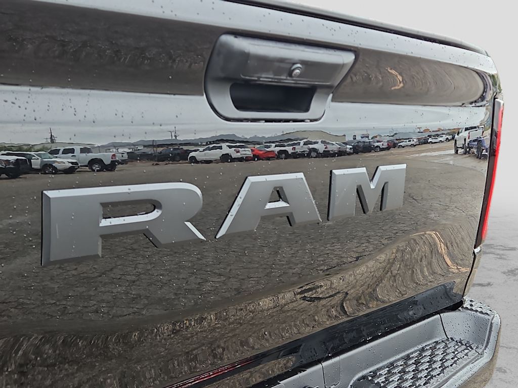 Thumbnail: 2026 RAM 1500 - 7