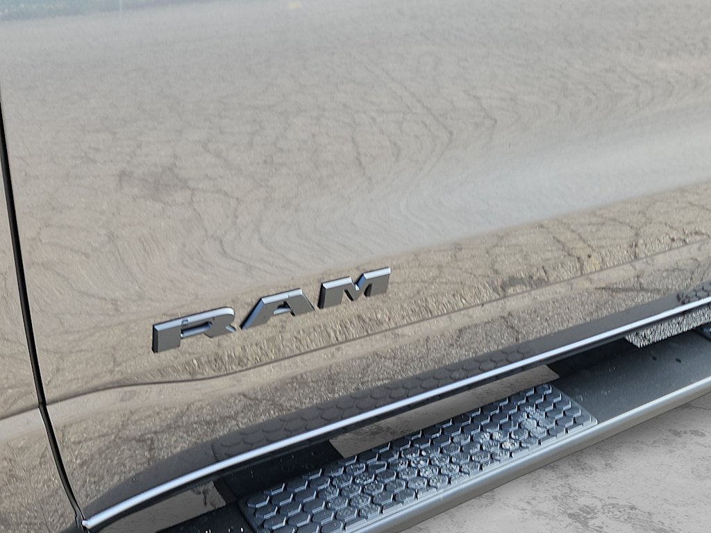 Thumbnail: 2026 RAM 1500 - 7