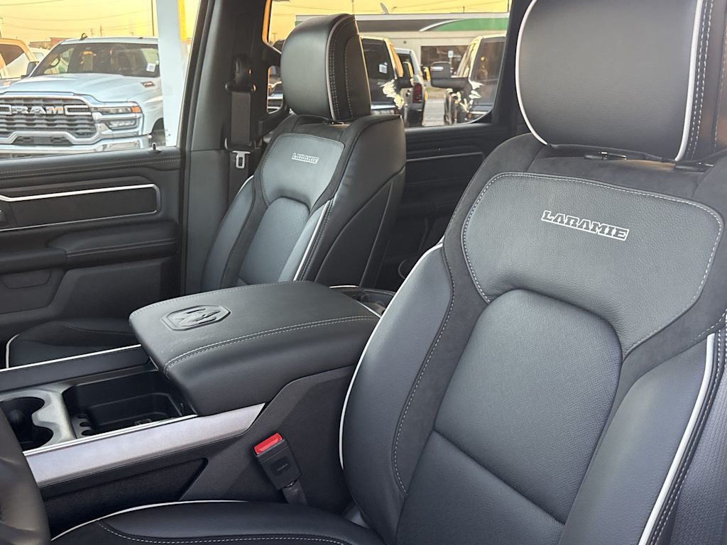 Thumbnail: 2026 RAM 1500 - 10