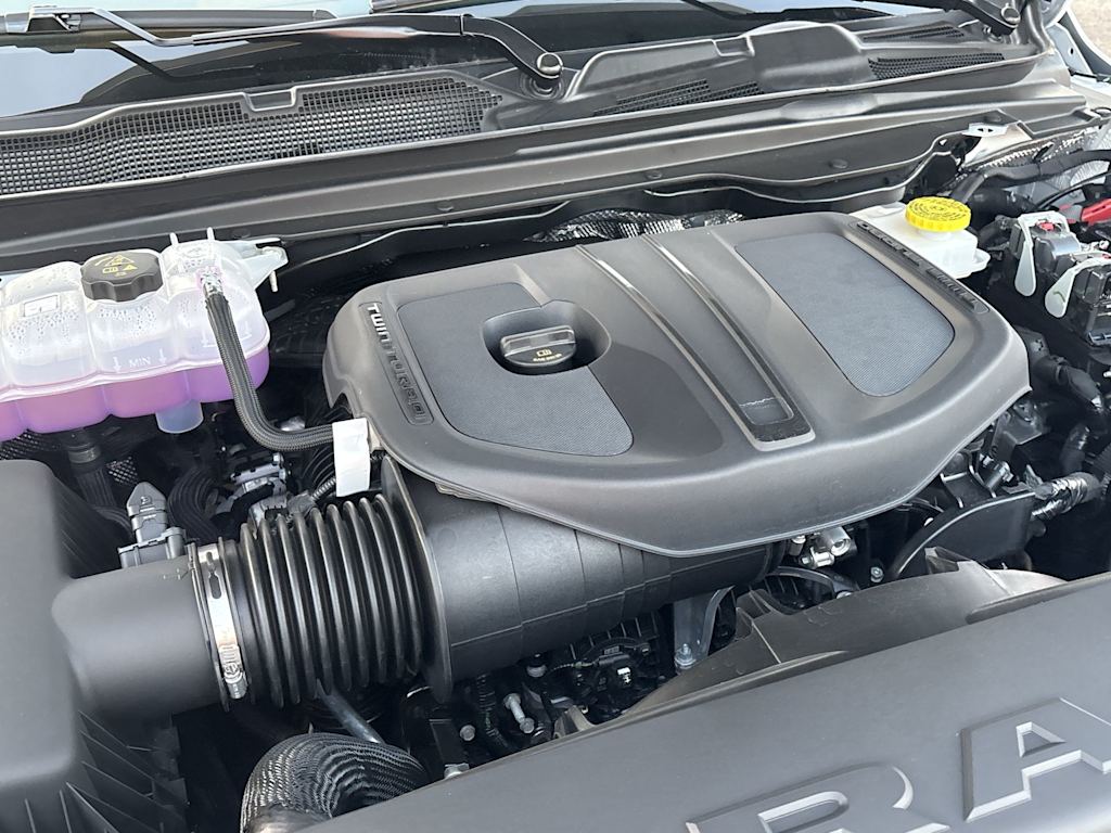 Thumbnail: 2026 RAM 1500 - 8