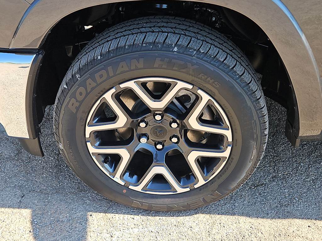 Thumbnail: 2026 RAM 1500 - 8