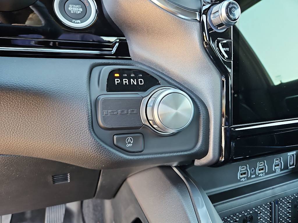 Thumbnail: 2026 RAM 1500 - 28