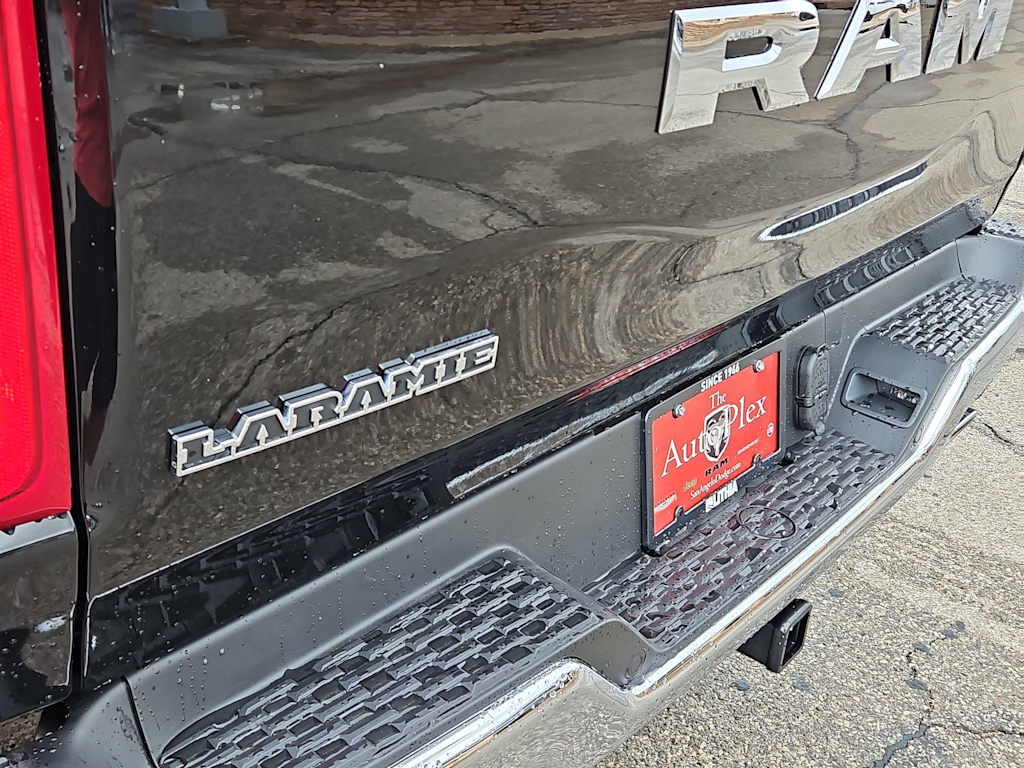 Thumbnail: 2026 RAM 1500 - 7