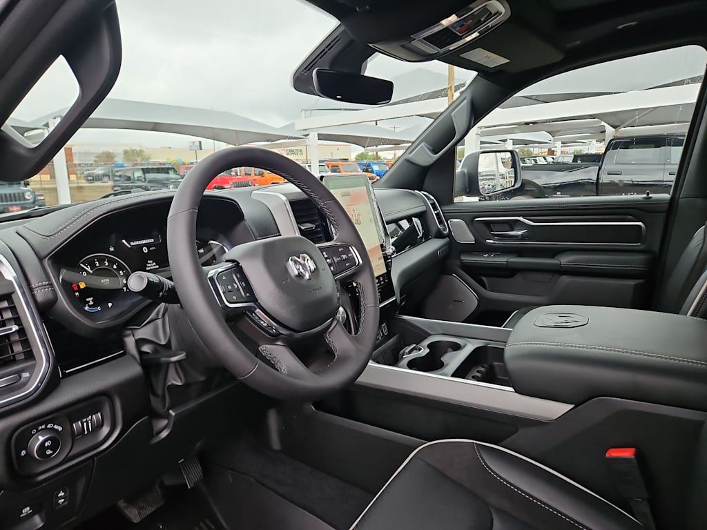 Thumbnail: 2026 RAM 1500 - 2