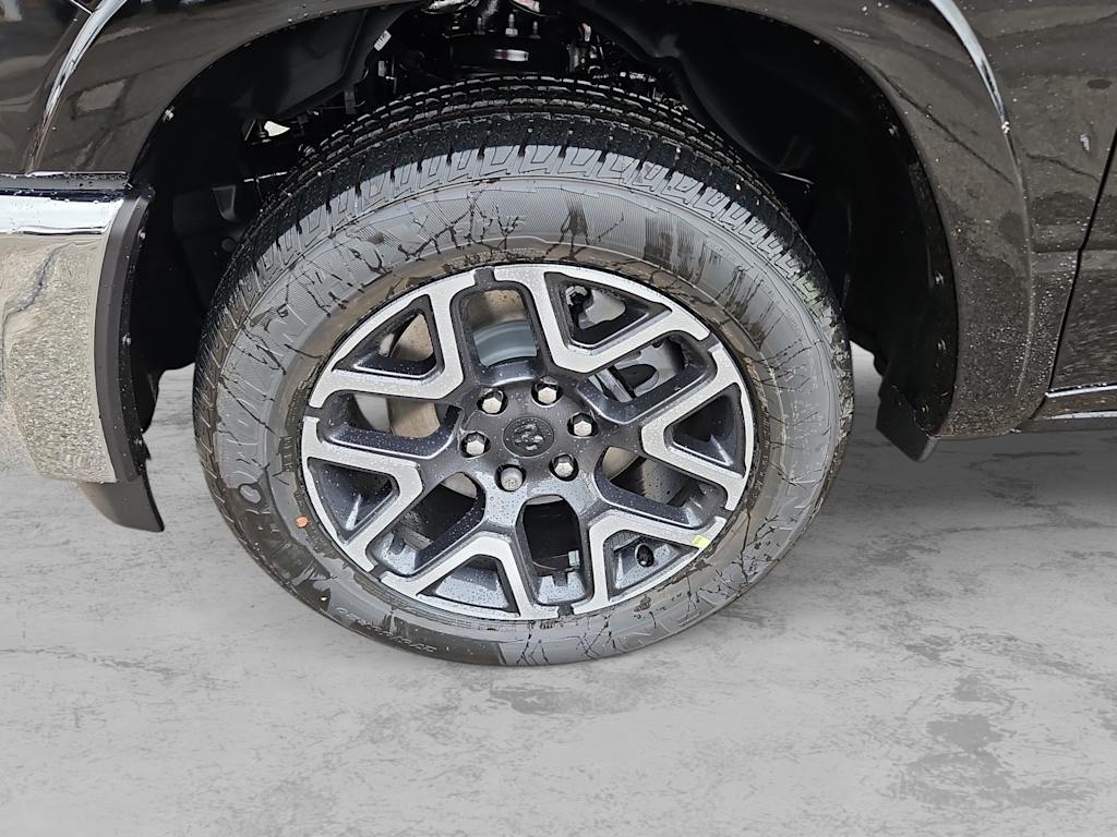 Thumbnail: 2026 RAM 1500 - 8