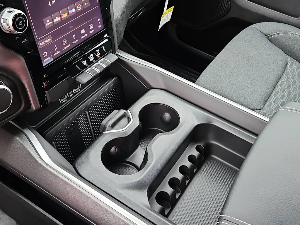 Thumbnail: 2026 RAM 1500 - 14