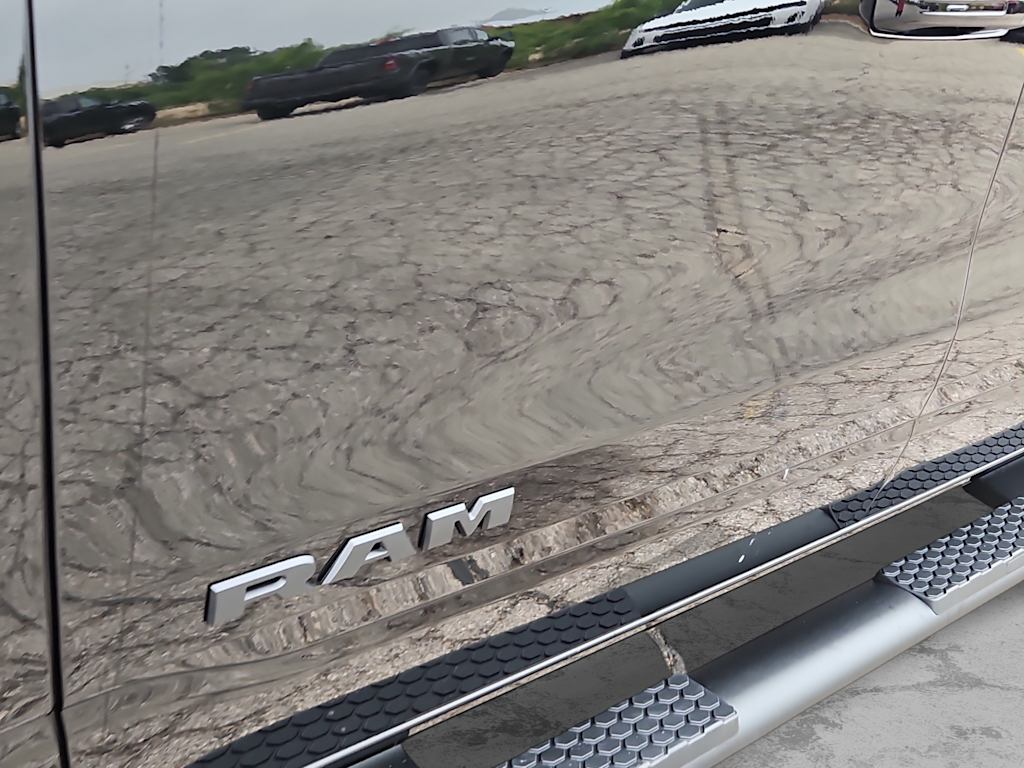 Thumbnail: 2026 RAM 1500 - 7