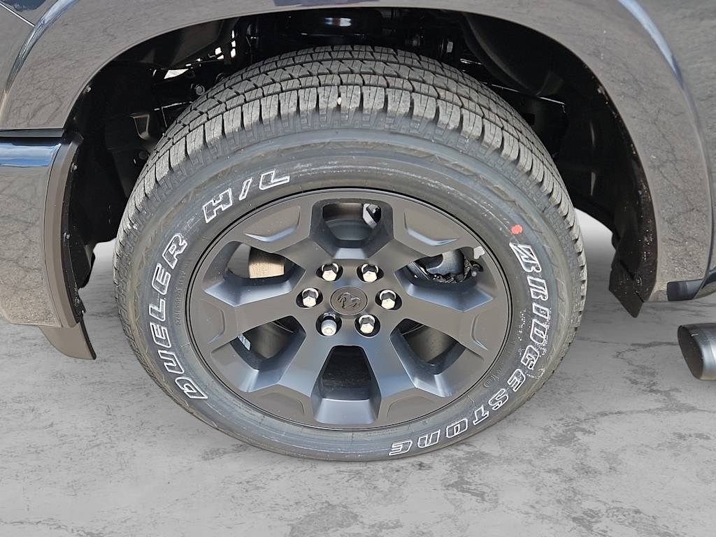 Thumbnail: 2026 RAM 1500 - 8