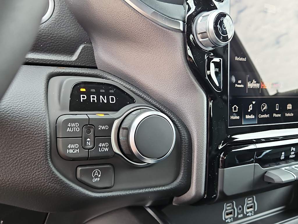Thumbnail: 2026 RAM 1500 - 24