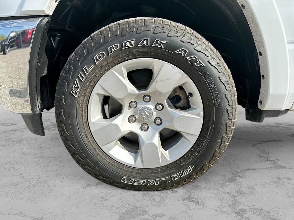 Thumbnail: 2025 RAM 1500 - 6
