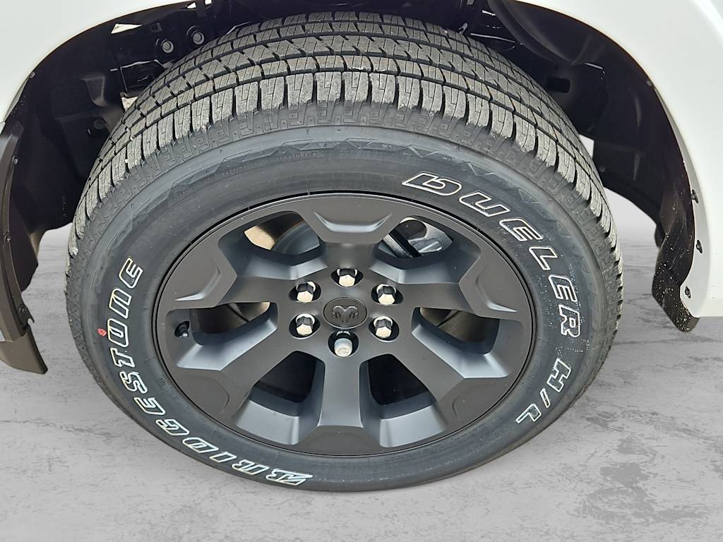 Thumbnail: 2026 RAM 1500 - 8