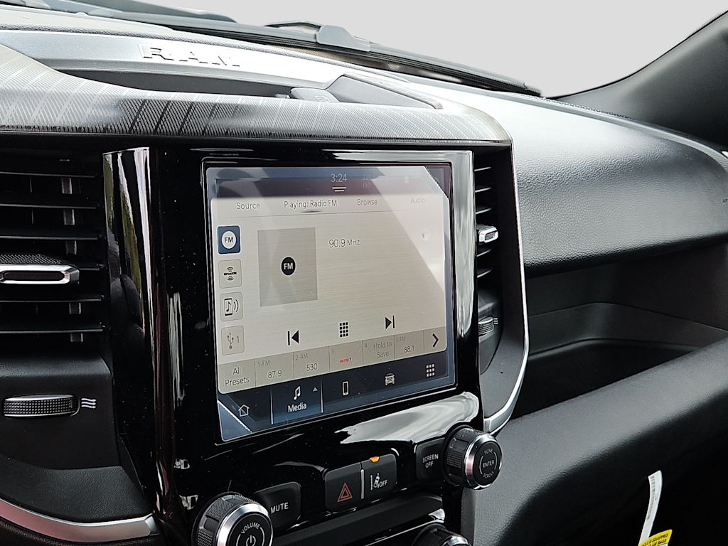 Thumbnail: 2026 RAM 1500 - 25