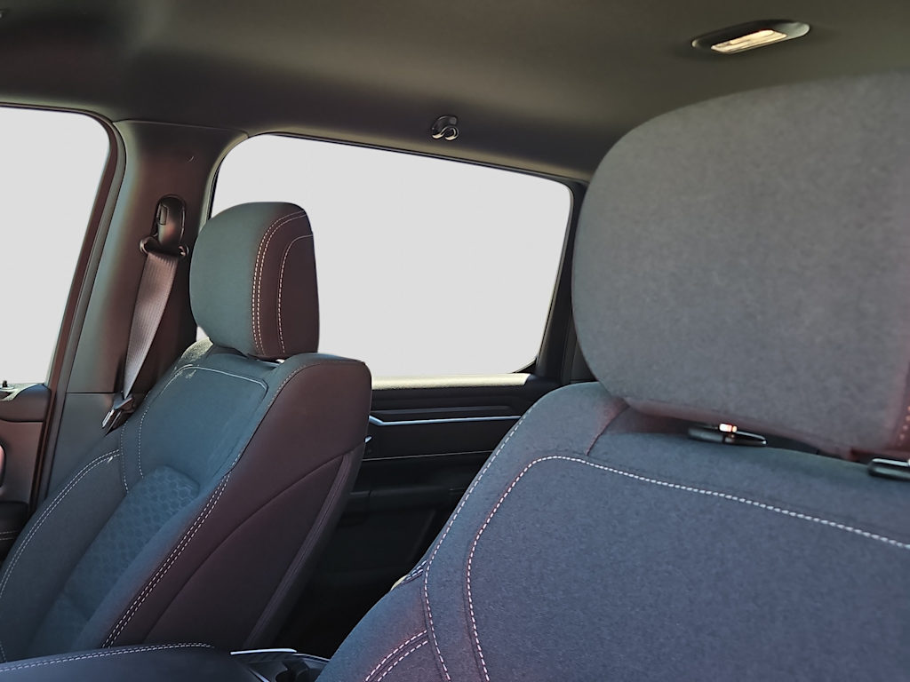 Thumbnail: 2026 RAM 1500 - 9