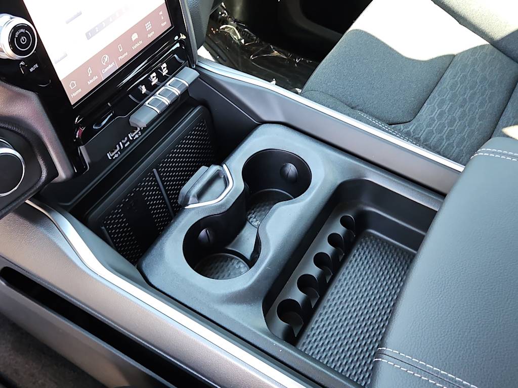 Thumbnail: 2026 RAM 1500 - 13