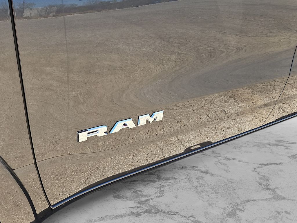 Thumbnail: 2026 RAM 1500 - 7