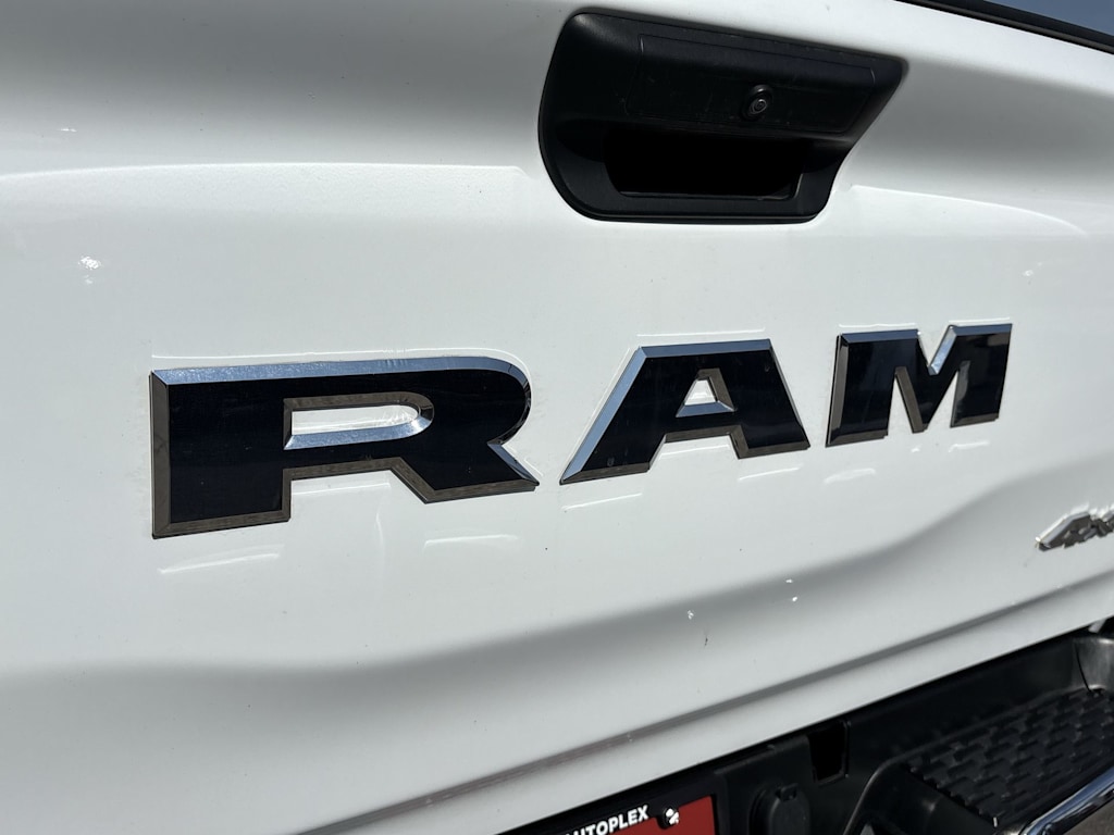 Thumbnail: 2025 RAM 1500 - 24