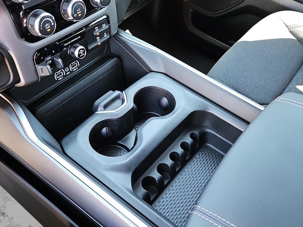 Thumbnail: 2026 RAM 1500 - 13