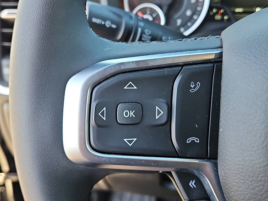 Thumbnail: 2026 RAM 1500 - 26