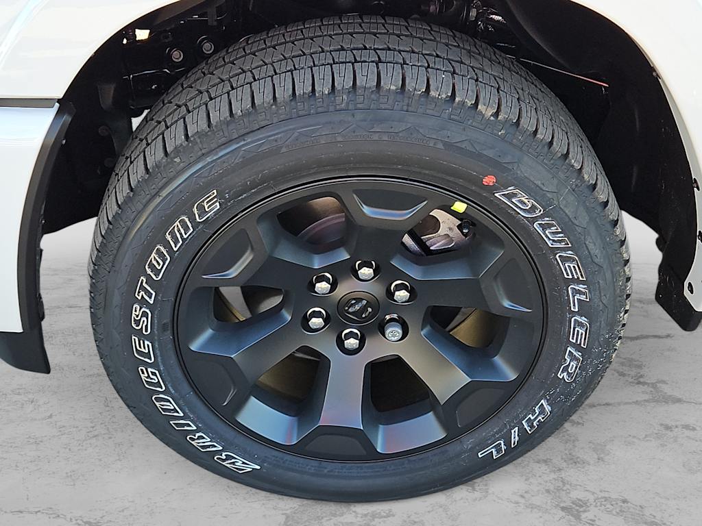 Thumbnail: 2026 RAM 1500 - 7