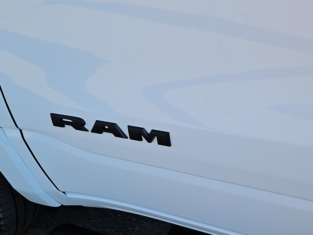 Thumbnail: 2026 RAM 1500 - 6
