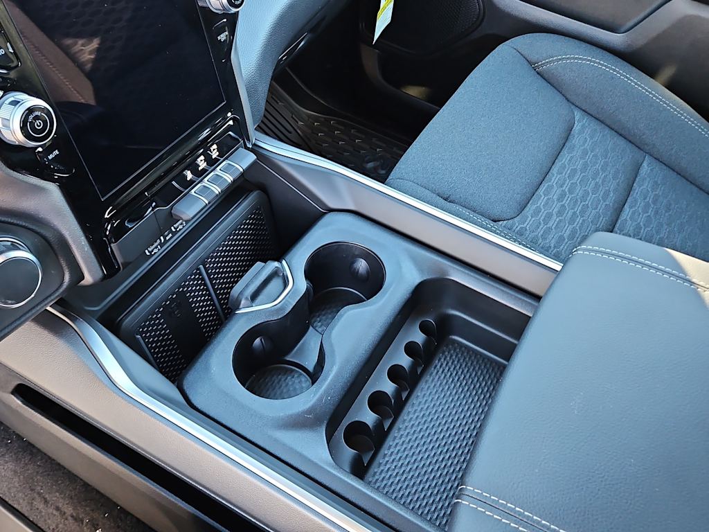 Thumbnail: 2026 RAM 1500 - 13