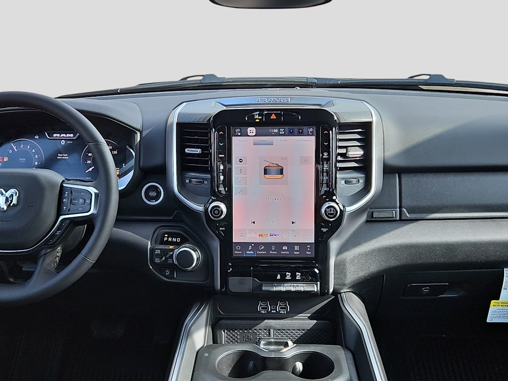 Thumbnail: 2026 RAM 1500 - 9