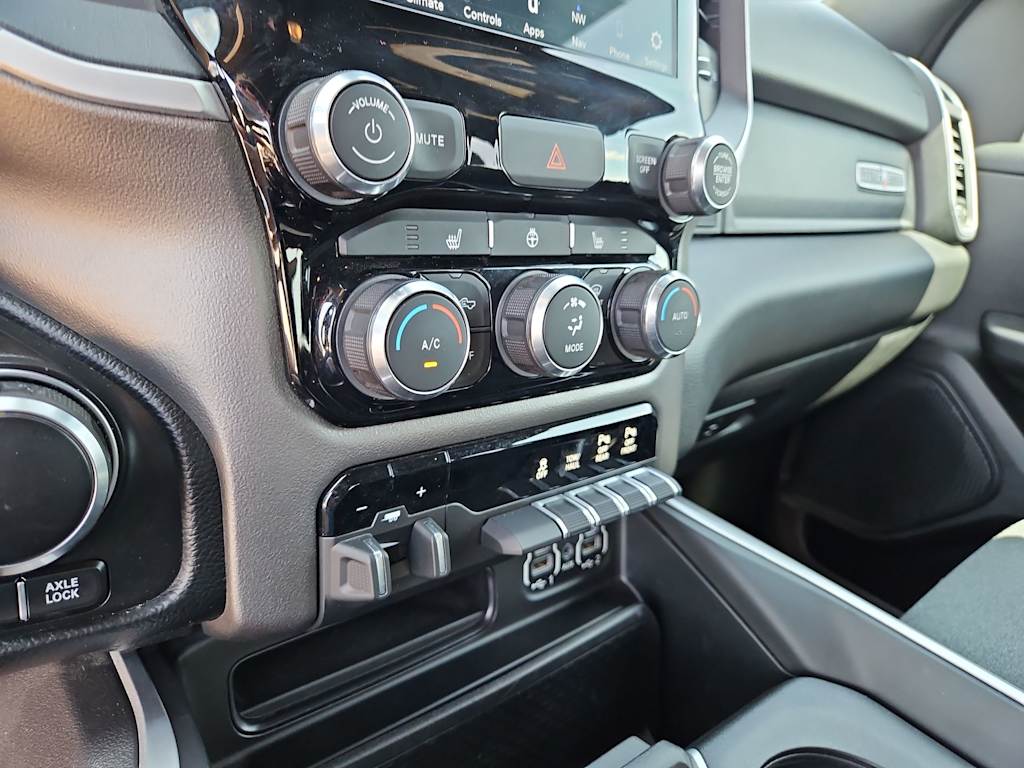 2020 RAM 1500 Big Horn 29
