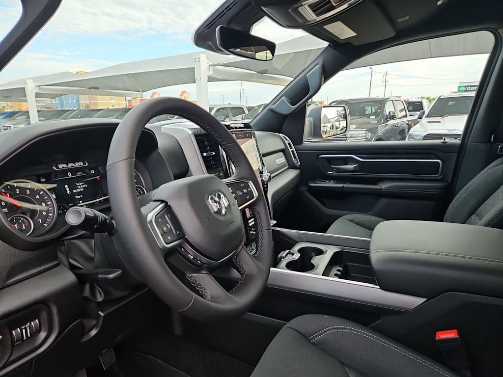 Thumbnail: 2026 RAM 1500 - 2