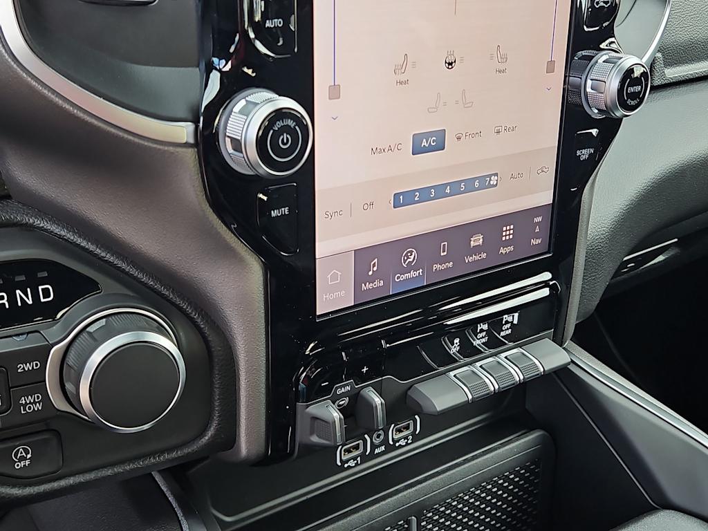 Thumbnail: 2026 RAM 1500 - 14