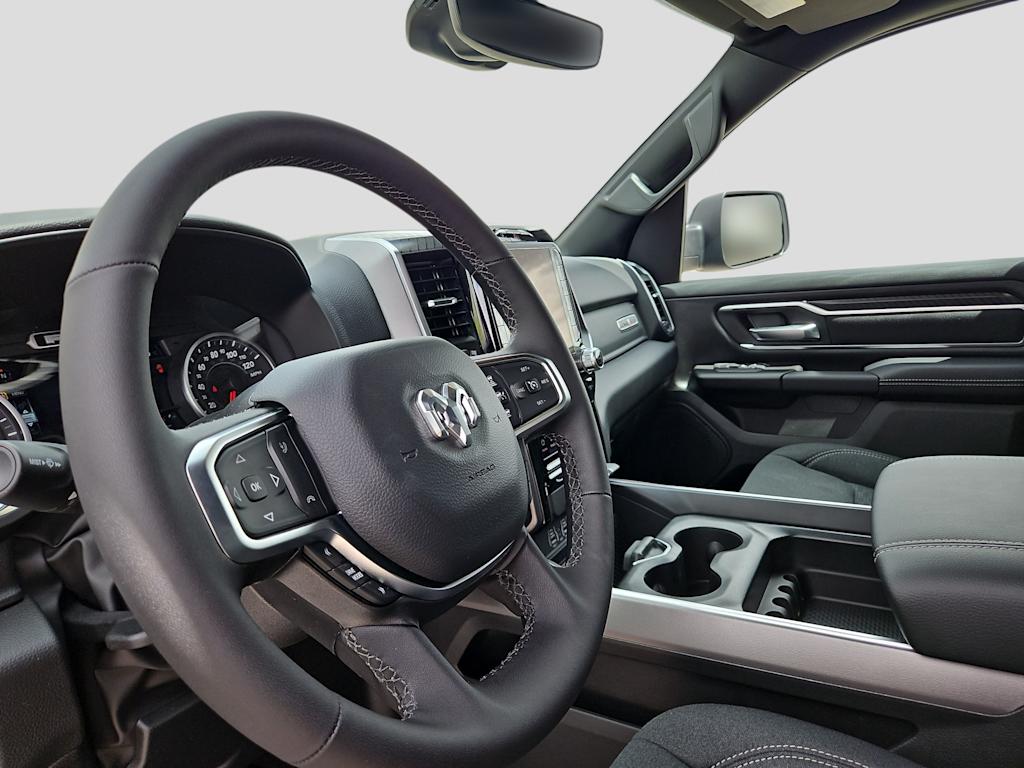 Thumbnail: 2026 RAM 1500 - 2