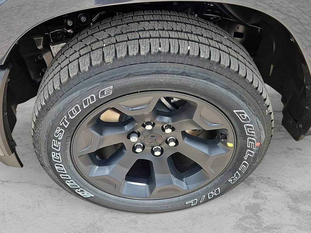 Thumbnail: 2026 RAM 1500 - 8