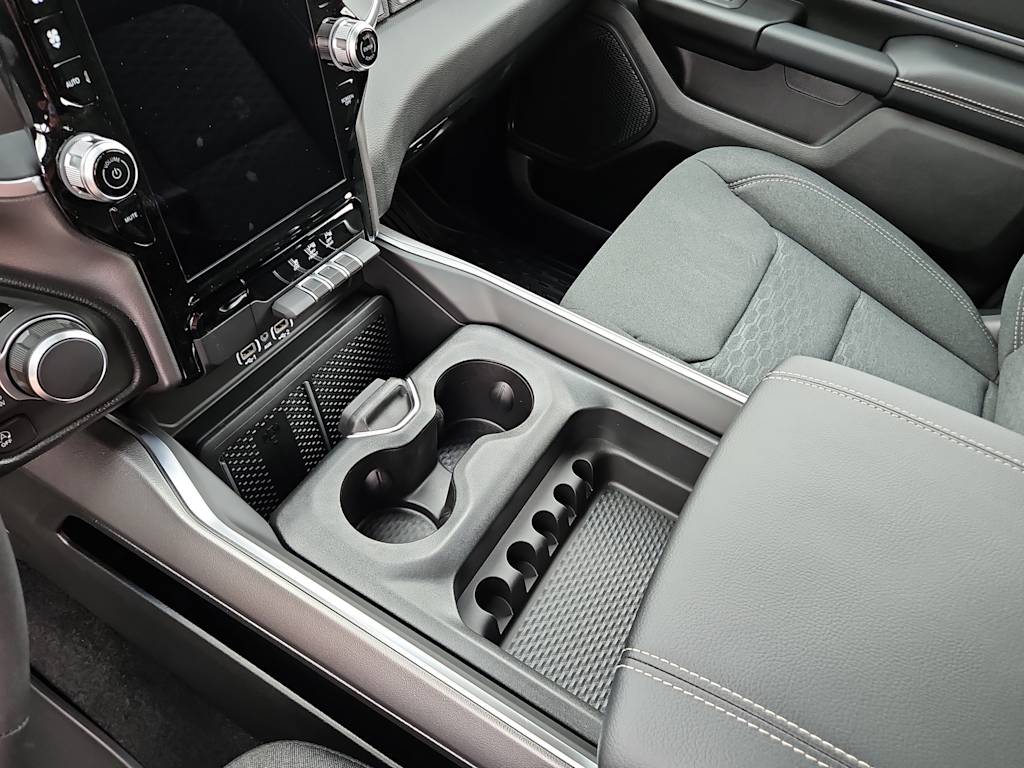 Thumbnail: 2026 RAM 1500 - 14