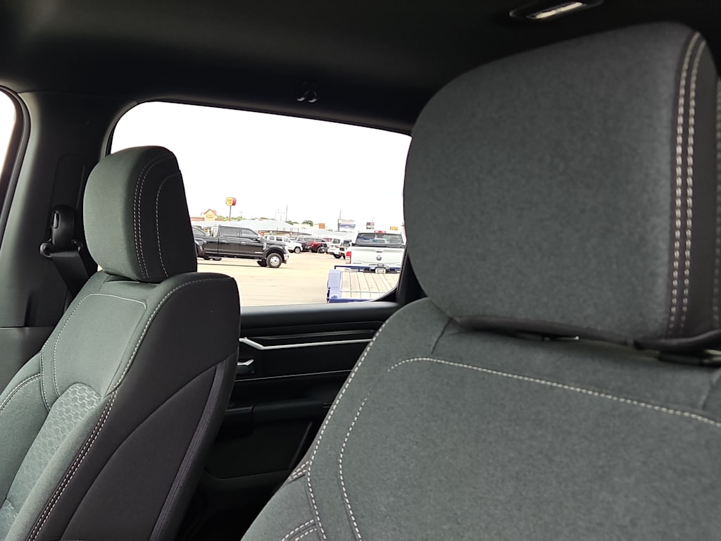 Thumbnail: 2026 RAM 1500 - 10