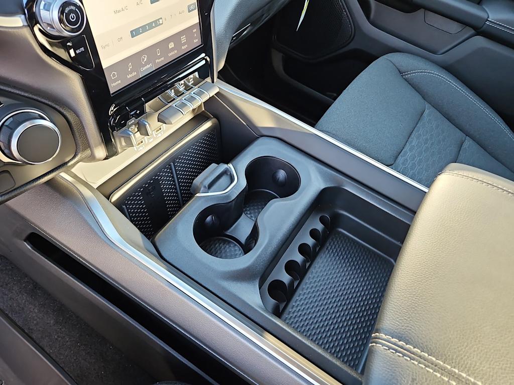 Thumbnail: 2026 RAM 1500 - 14