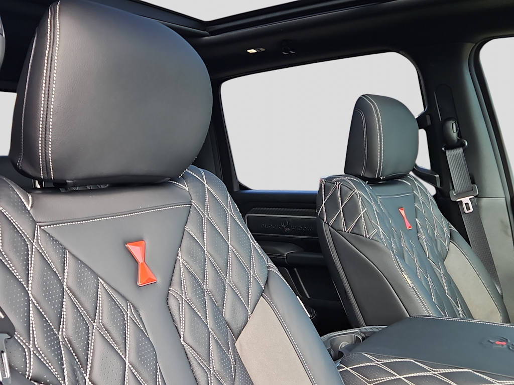 Thumbnail: 2026 RAM 1500 - 18