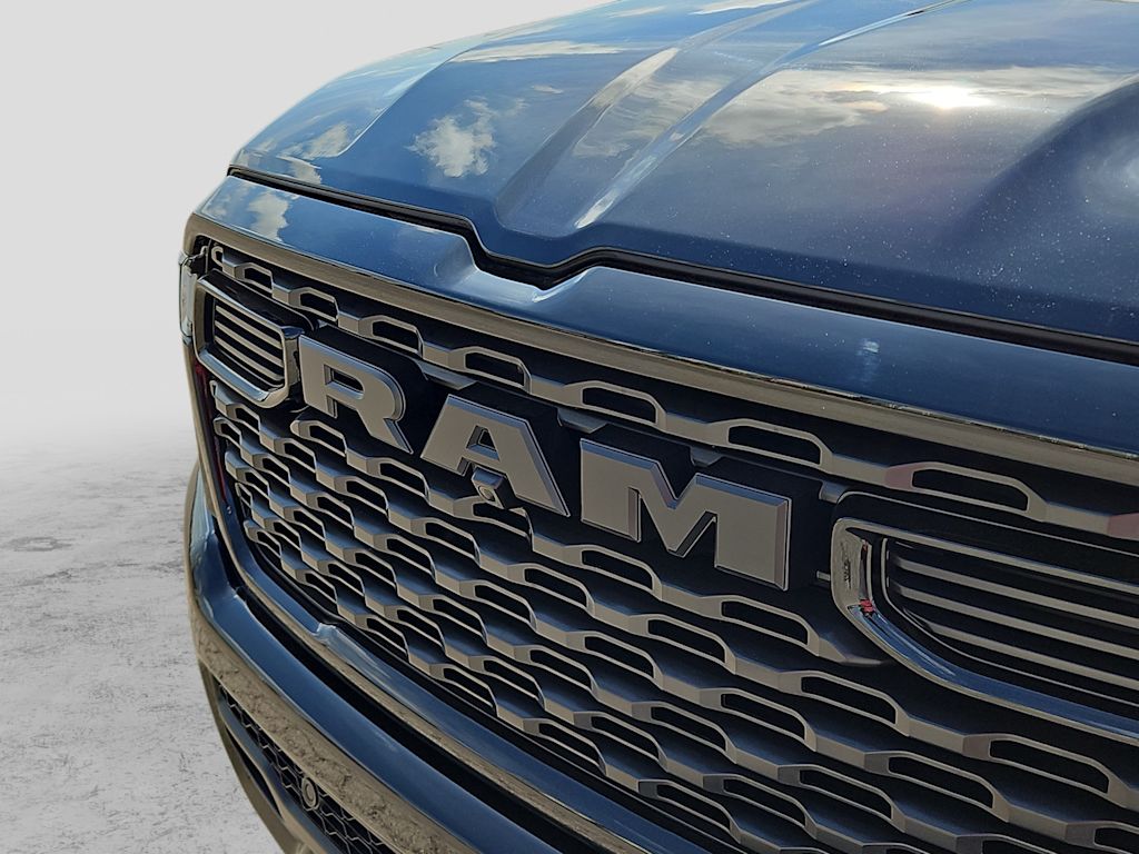 Thumbnail: 2026 RAM 1500 - 6