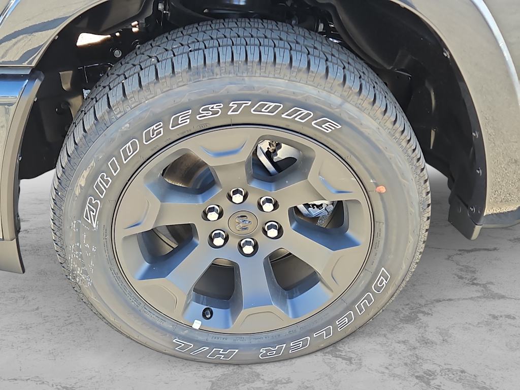 Thumbnail: 2026 RAM 1500 - 8