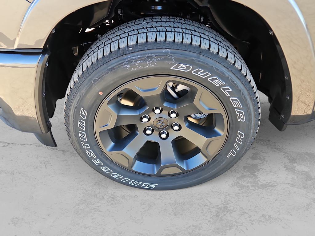 Thumbnail: 2026 RAM 1500 - 7