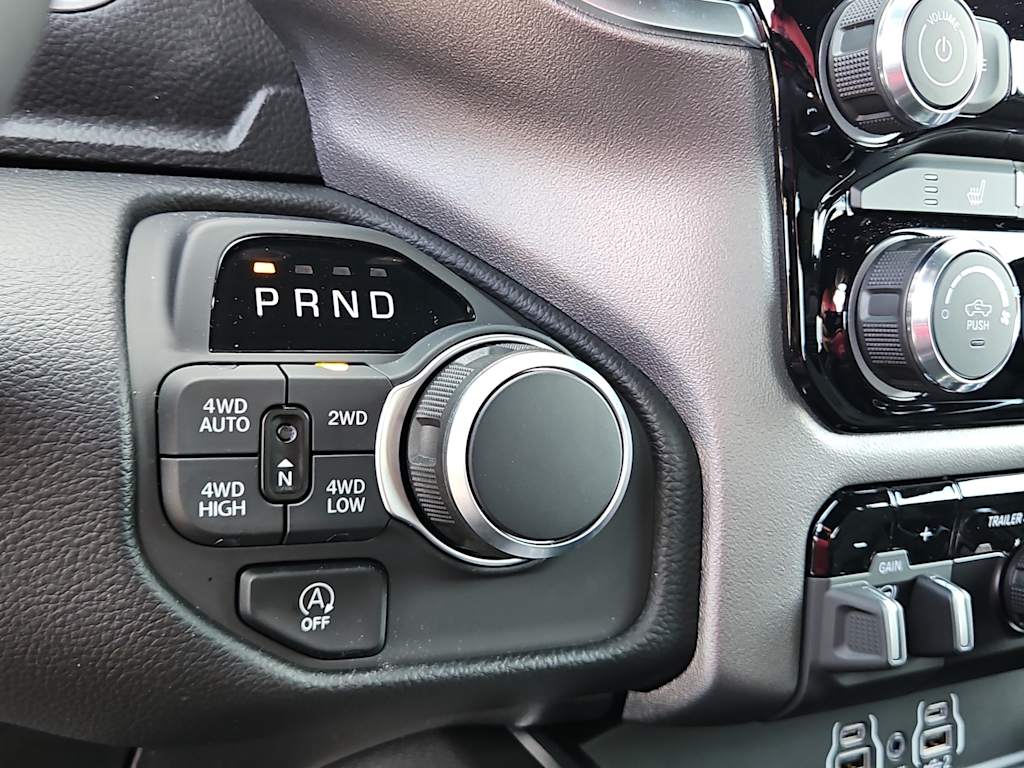 Thumbnail: 2026 RAM 1500 - 25
