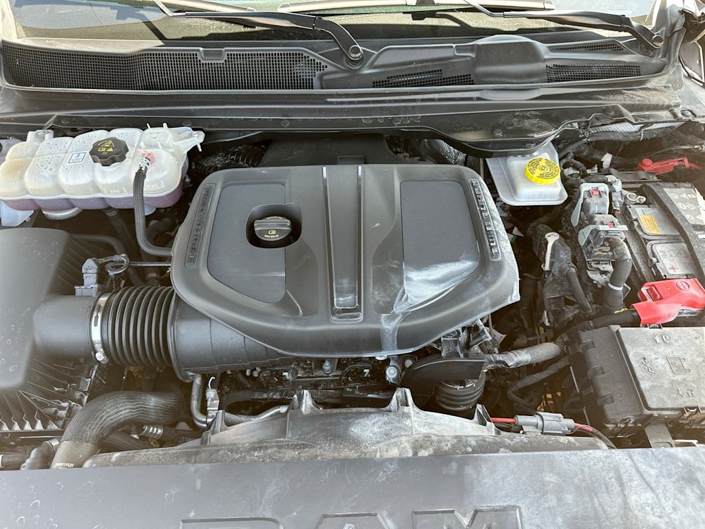 Thumbnail: 2026 RAM 1500 - 8