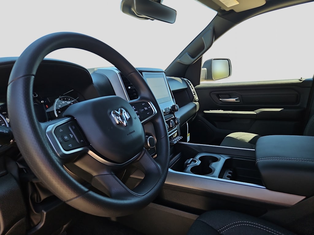 Thumbnail: 2026 RAM 1500 - 2